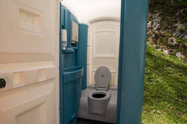 Best Portable toilet rental cost  in Henrietta, TX